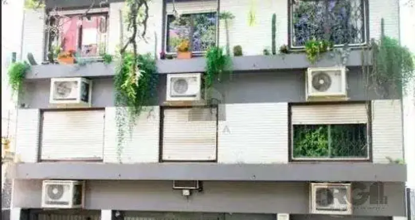 EXCELENTE APARTAMENTO 3 DORIMITÓRIOS, SENDO 1 SUÍTE, 4 BANHEIROS, COM BOX