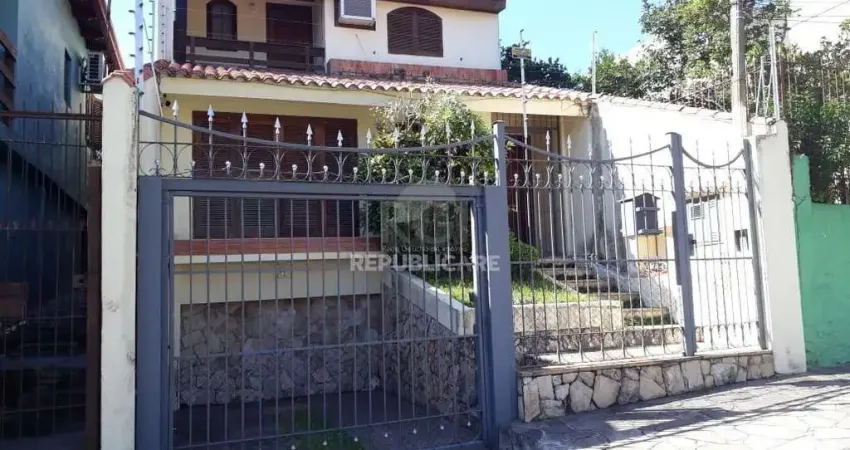 Casa para Venda - 184.41m², 3 dormitórios, sendo 1 suites, 1 vaga - Santo Antoni