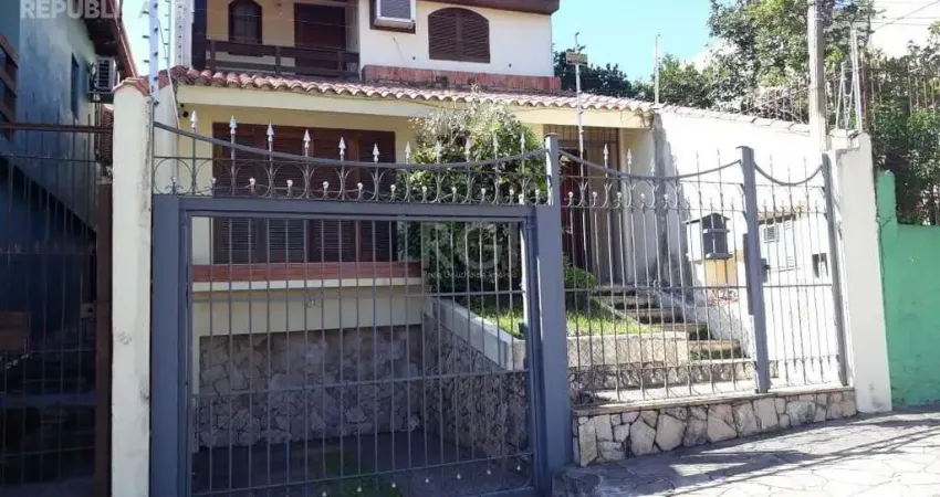 Casa residencial à venda no bairro santo antônio com 3 dormitórios e 184 m².