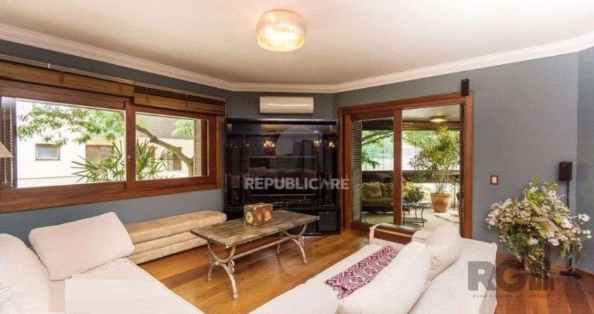 Vende-se luxuoso apartamento 3 quartos com suíte, com dependência completa, 2 va