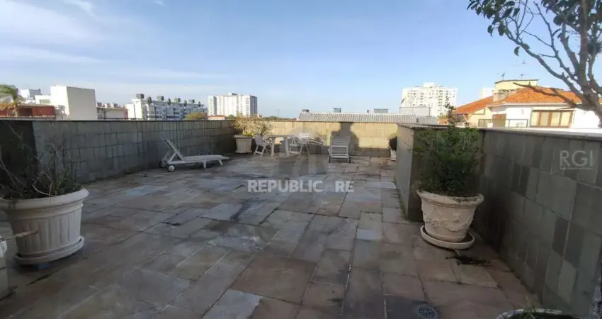 Cobertura à venda no jardim lindóia com 354 m² e 3 dormitórios/quartos disponíveis