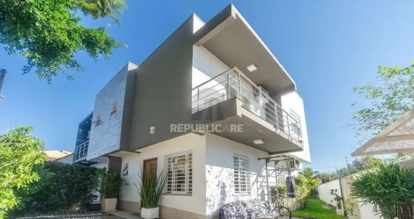 Casa, totalmente mobiliada, 3 dormitórios, 1 uma suíte com closet e sacada