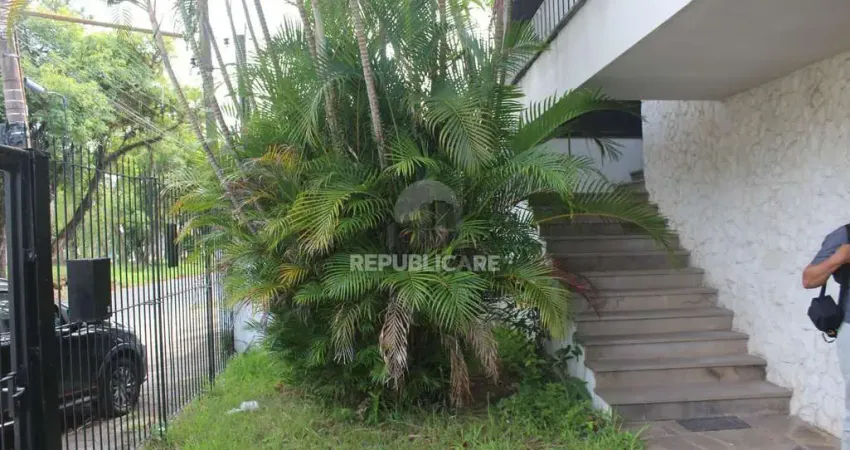 Casa 3 dormitórios à venda Jardim Itu Porto Alegre/RS