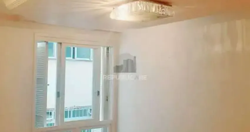 Apartamento 2 dormitórios à venda São João Porto Alegre/RS