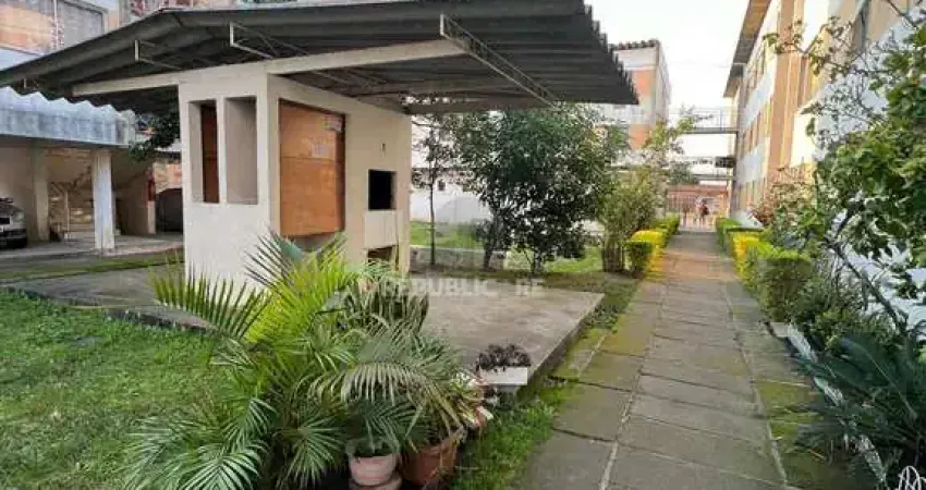 VENDO APARTAMENTO Estrada do Barro Vermelho  Villa Liane