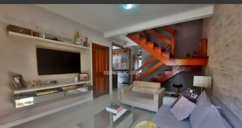 Casa em Condomínio 3 dormitórios à venda Guarujá Porto Alegre/RS