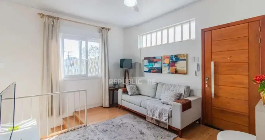 Casa de 3 dormitórios com 90m² à venda no Bairro Medianeira