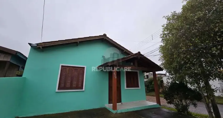Casa com 2 quartos à venda na Rua Elvira Dendena, 634, Hípica, Porto Alegre