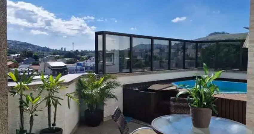 Cobertura com 2 dormitórios à venda no bairro cristal, área privativa de 136 m²