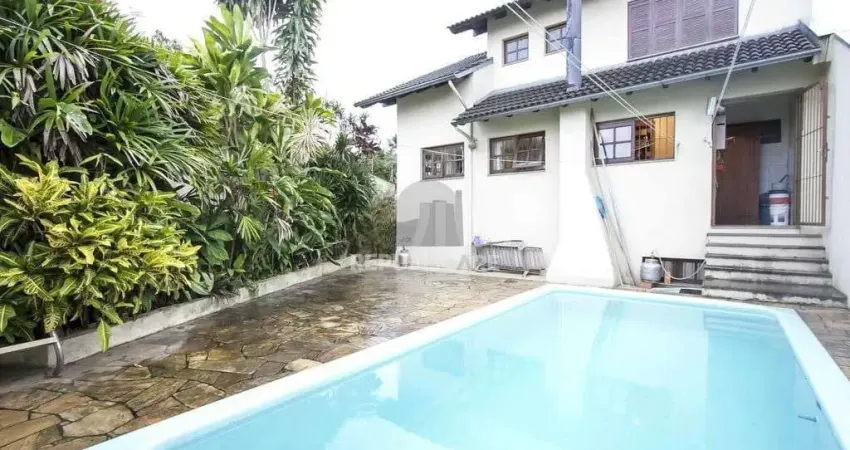Casa 3 dormitórios à venda no Bairro Parque Santa Fé - Porto Alegre
