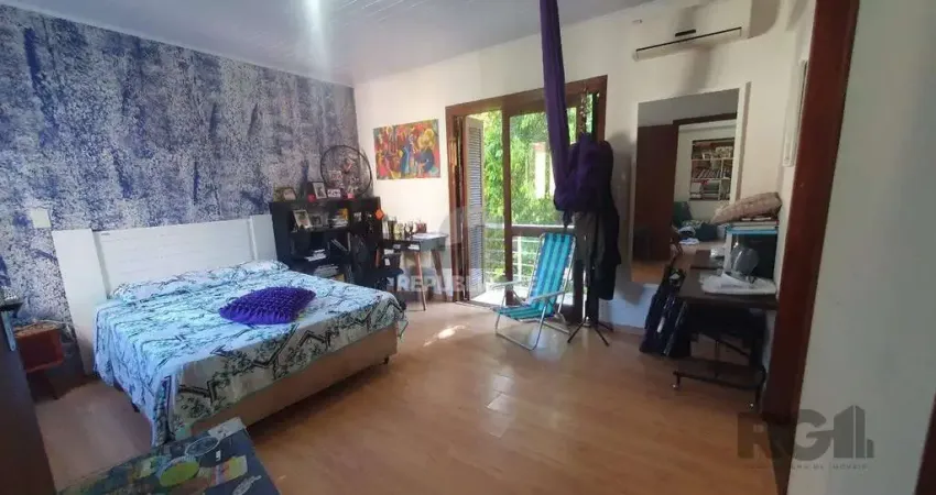 Casa 3 dormitórios à venda Bom Jesus Porto Alegre/RS