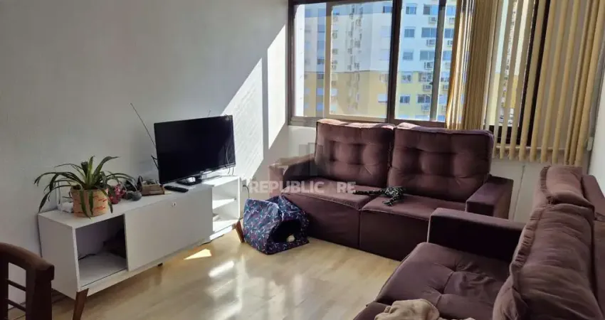 Apartamento com 2 quartos à venda na Avenida Bento Gonçalves, 1617, Santo Antônio, Porto Alegre