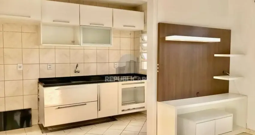 Apartamento com 2 dormitórios, no bairro Tristeza, em Porto Alegre, RS