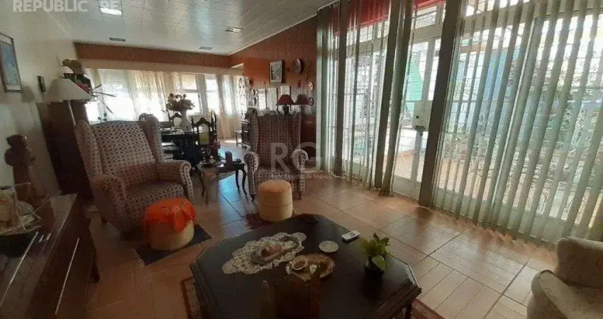 Casa residencial à venda no menino deus com 290m² e 3 dormitórios/quartos disponíveis