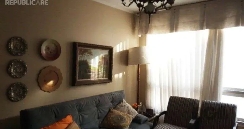 Apartamento à venda no menino deus com 2 dormitórios e 70m² de área útil