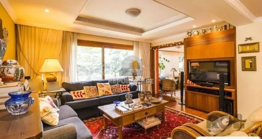 Apartamento 3 dormitórios à venda Petrópolis Porto Alegre/RS