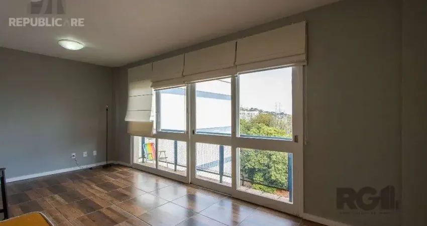 Apartamento à venda no bairro Tristeza com 97 m² e 3 dormitórios/quartos disponíveis