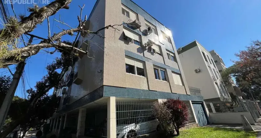 Apartamento à venda no bairro Petrópolis com 3 dormitórios, 109m² de área útil!