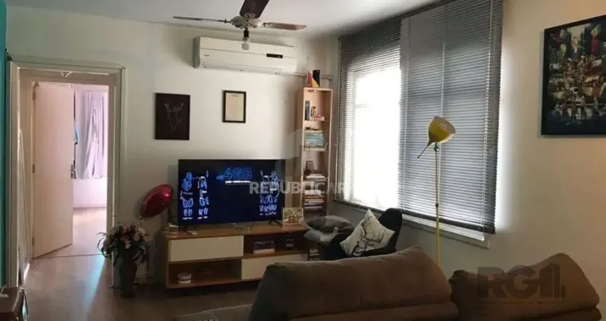 Apartamento 1 dormitórios à venda São João Porto Alegre/RS