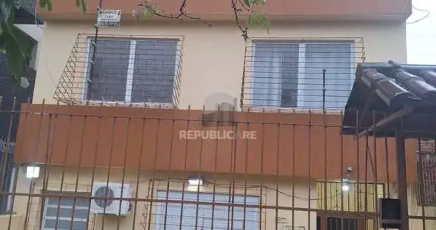Excelente apto. de frente com 48m2 de área privativa, no bairro Santa Cecilia, c