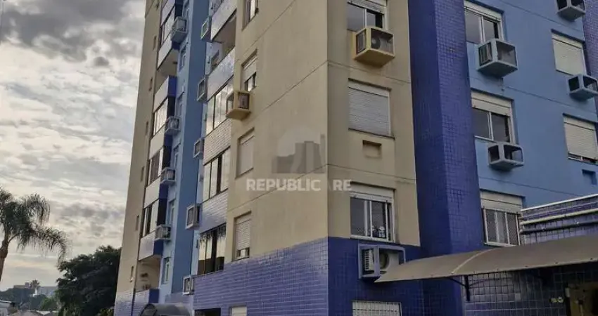 Excelente Apartamento de três dormitórios com suíte e garagem, na Av. Cavalhada,