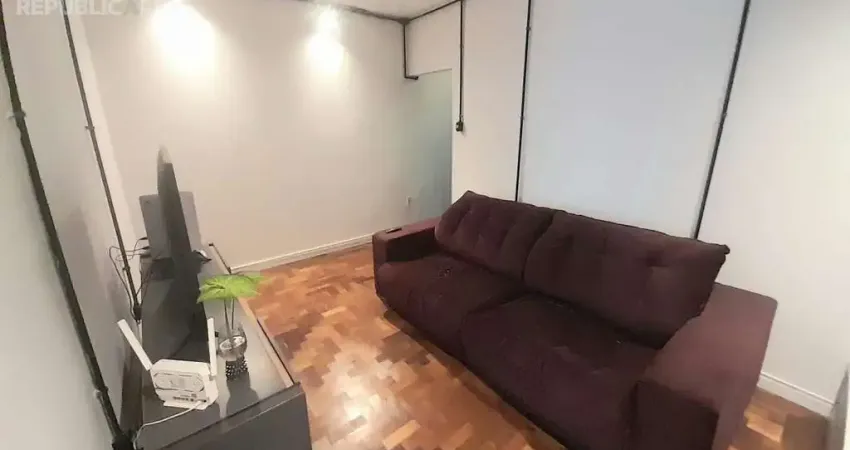 Apartamento à venda no centro histórico com 57 m² e 2 dormitórios/quartos disponíveis