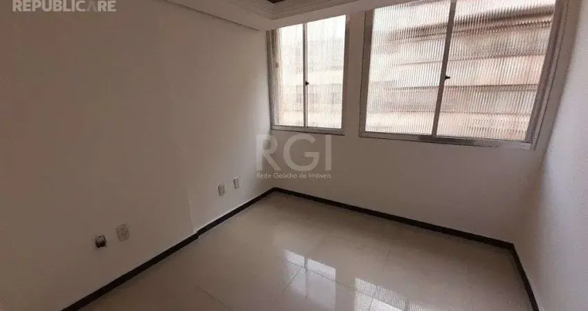 Escritório à venda no centro histórico com área útil de 71m² disponível para negociação