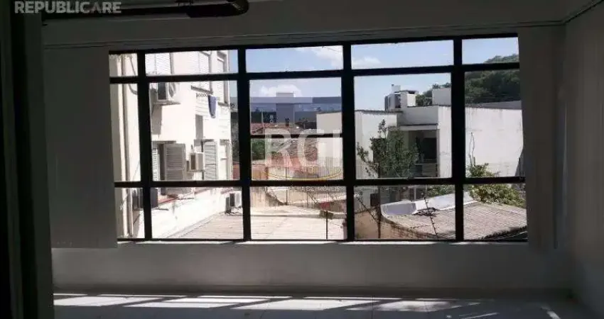 Escritório à venda no bairro azenha com área de 71 m² disponível para investimento