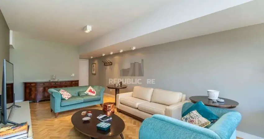 Apartamento 3 dormitórios à venda Moinhos de Vento Porto Alegre/RS