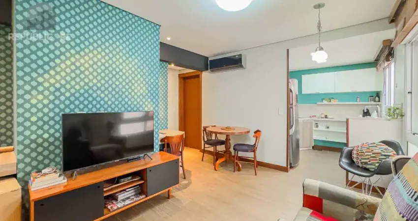 Apartamento à venda no bairro moinhos de vento, 50 m² com 2 dormitórios/quartos disponíveis.
