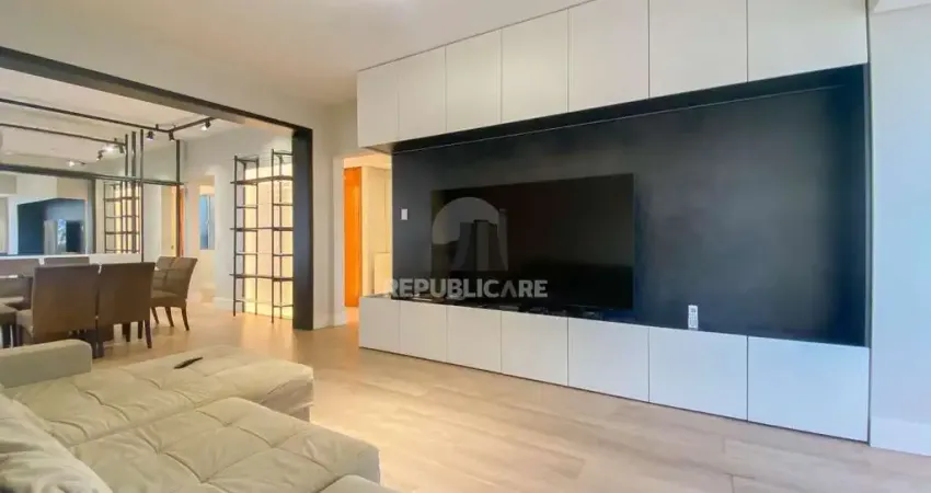 Apartamento mobiliado 2 dormitórios com closet e 2 vagas – Duque de Caxias