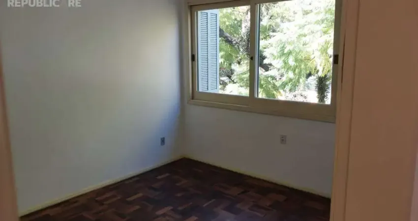 Venda de apartamento com 2 dormitórios no bairro petrópolis e 67 m² de área útil