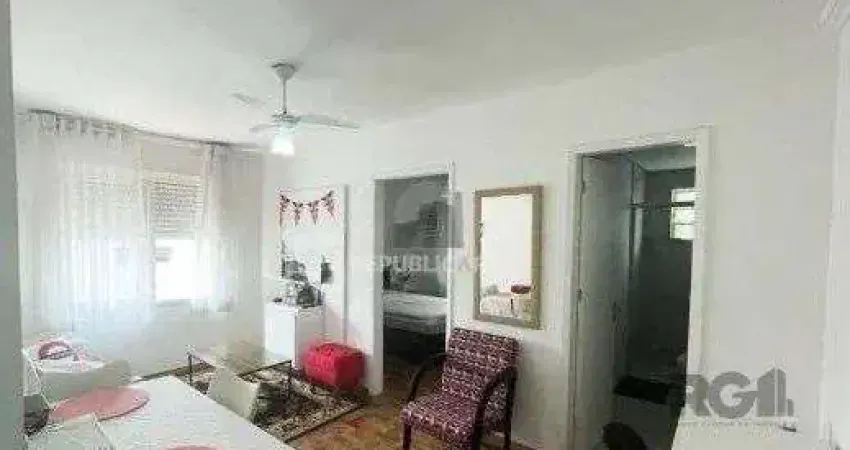 Apartamento com 1 quarto à venda na Rua Cipó, 790, Passo da Areia, Porto Alegre