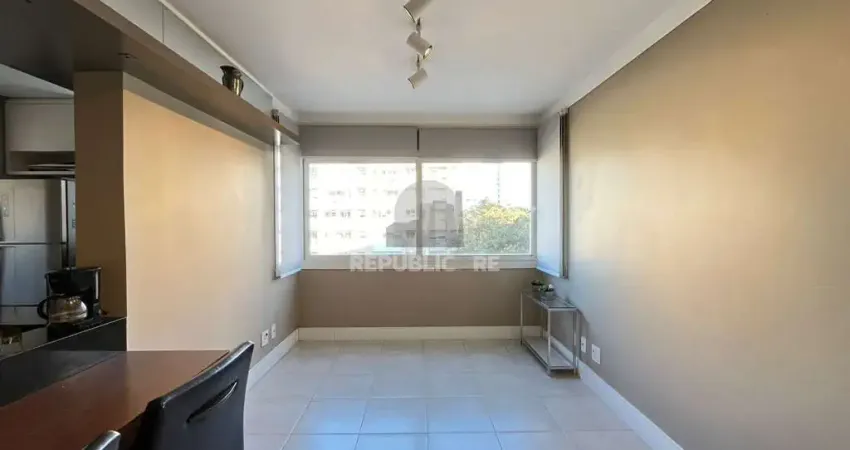 Apartamento mobiliado 1 Dormitório com Suíte e Closet, 1 Vaga –  Bela Vista