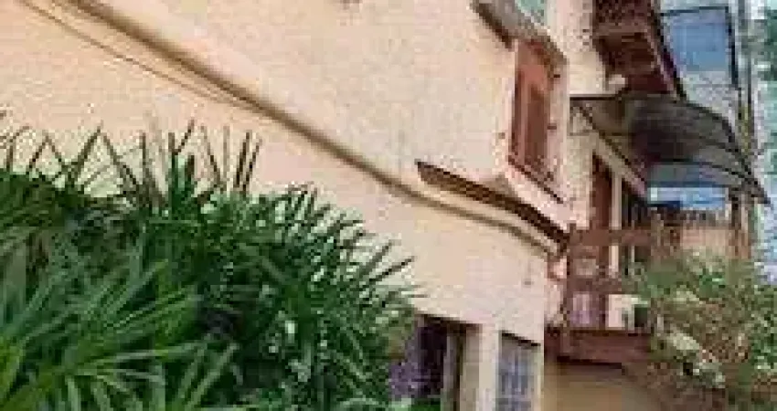 Casa residencial à venda no bairro petrópolis com 11 dormitórios/quartos e 380 m².