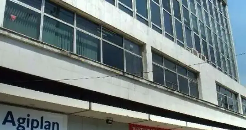 Garagem à venda no bairro auxiliadora com área útil de 10 m² disponível agora!