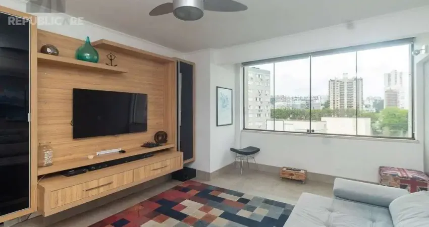 Apartamento à venda no bairro auxiliadora com 76 m² e 2 dormitórios/quartos.