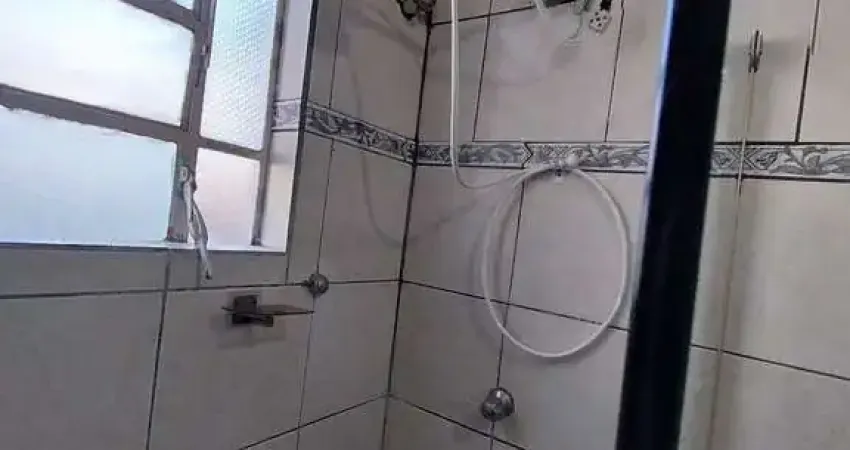 Apartamento à venda no centro histórico com 67 m² e 2 dormitórios/quartos disponível.