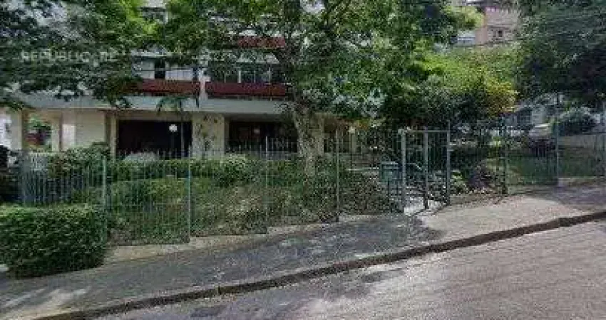 Apartamento à venda em petrópolis, 110m² com 3 dormitórios/quartos. oportunidade!