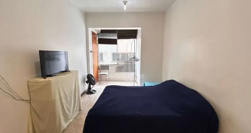 Apartamento à venda no centro histórico com 51 m² e 1 dormitório/quarto.
