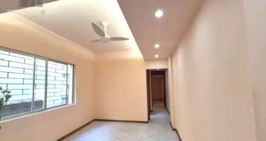 Apartamento à venda no centro histórico com 86m² e 2 dormitórios/quartos disponíveis.