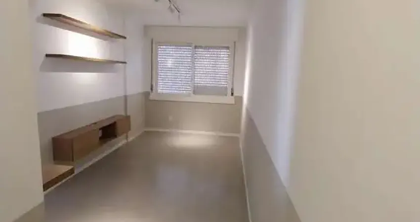 Apartamento à venda no centro histórico com 1 dormitório e 40 m² úteis