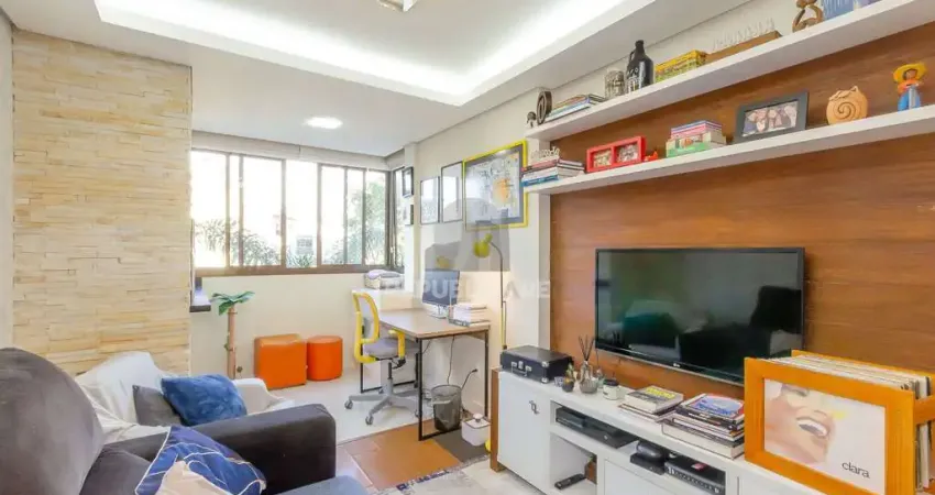 Apartamento à venda com 73 m² e 3 quartos no bairro cidade baixa