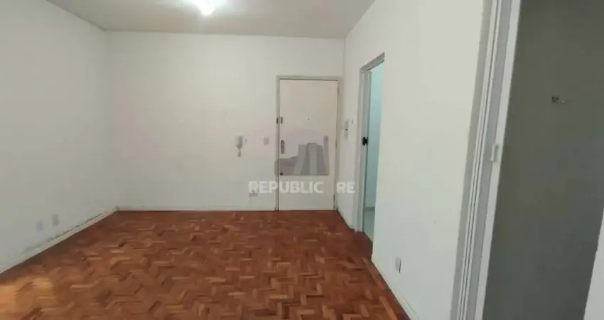 Apartamento à venda no bairro cidade baixa com 36 m² e 1 dormitório/quarto disponível