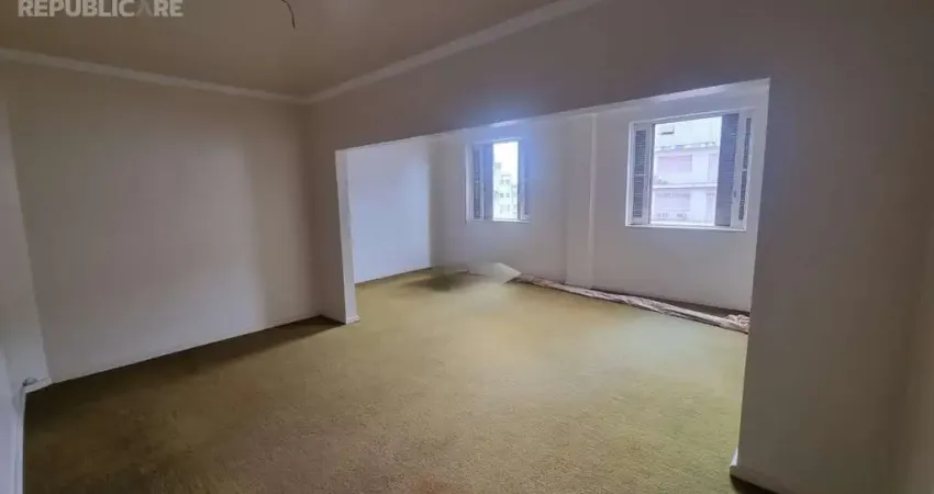 Apartamento à venda no centro histórico com 3 dormitórios/quartos e 163 m².