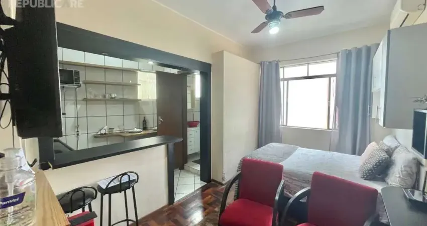Apartamento para alugar na cidade baixa com 19 m² e 1 dormitório/quarto disponíveis.