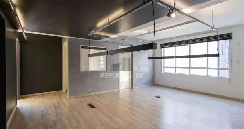 Escritório à venda no bairro independência com 43 m² de área útil disponível.