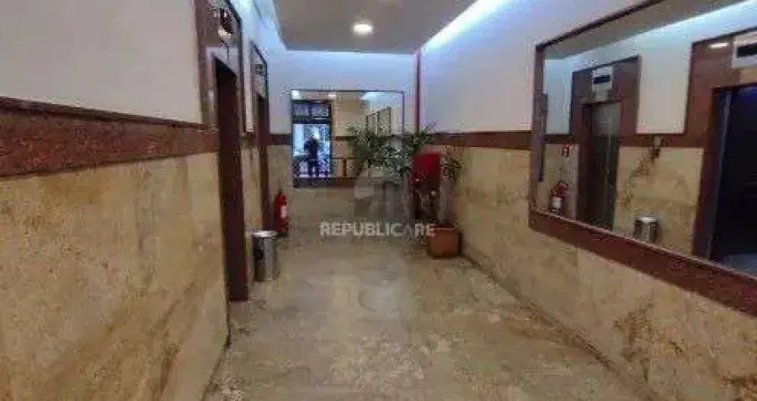 Escritório à venda no centro histórico com 170m² de área útil, oportunidade imperdível!