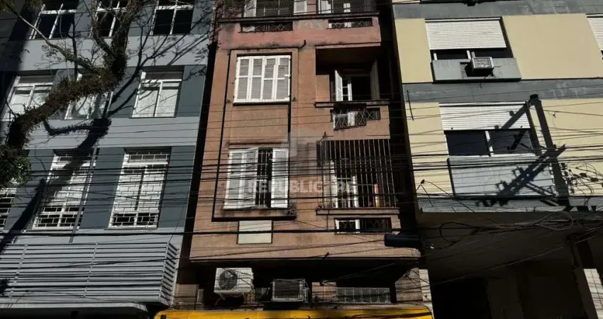 Apartamento à venda no centro histórico com 86 m² e 2 dormitórios/quartos disponíveis!