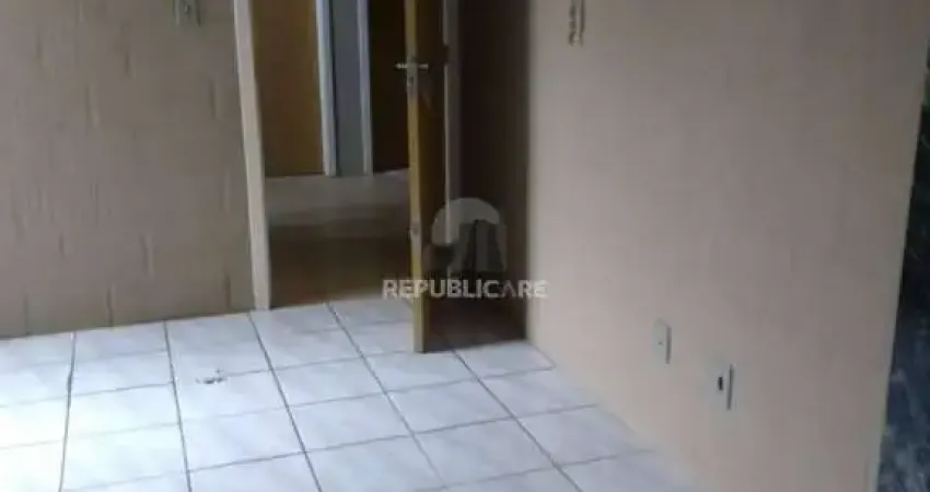 Apartamento à venda no bairro lomba do pinheiro com 38 m² e 2 dormitórios/quartos